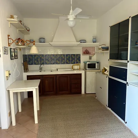 Casa Dei Limoni Apartment *